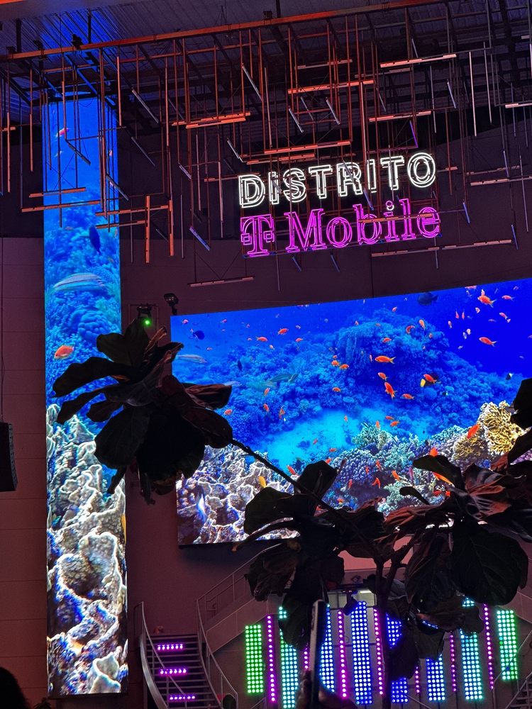 Distrito Tmobile Led Billboard Lights San Juan Escambron Beach