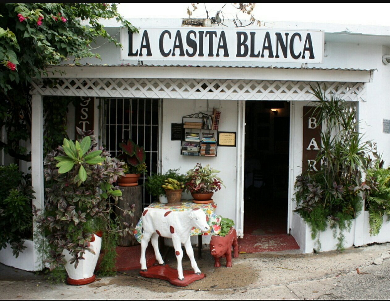 La Casita Blanca Exterior