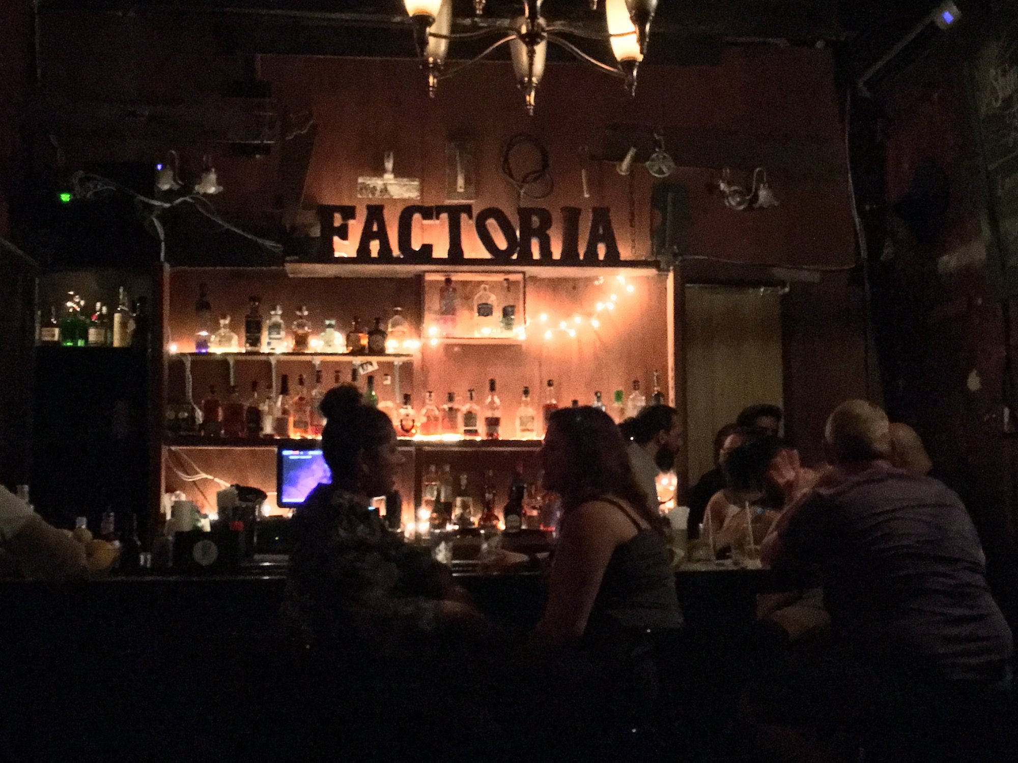 La Factoria Bar Interior Escambron Beach