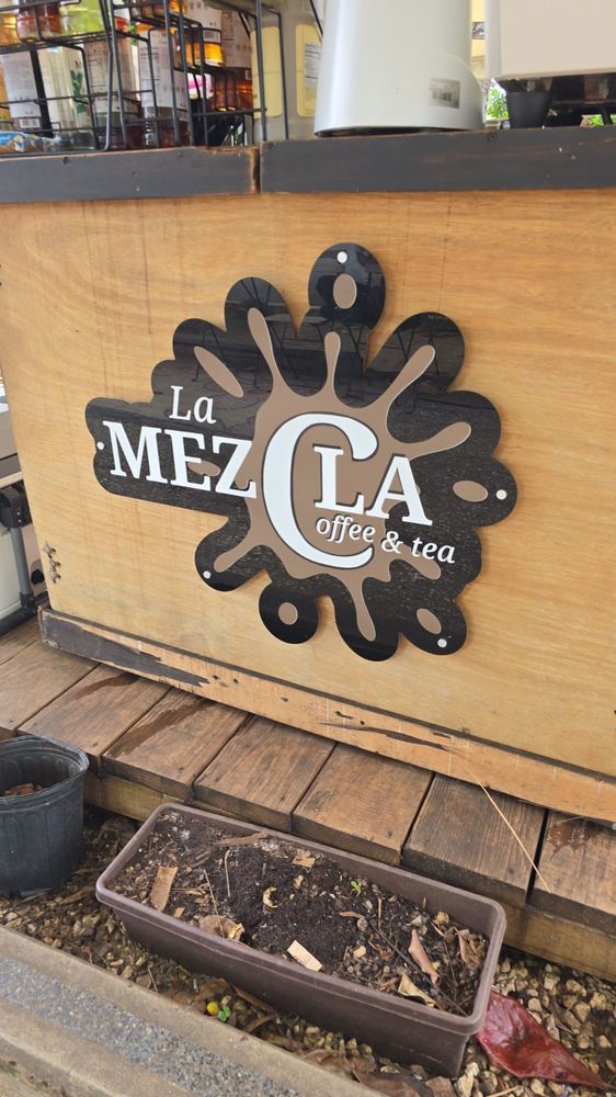 La Mezcla Coffee Escambron Beach Logo Sign