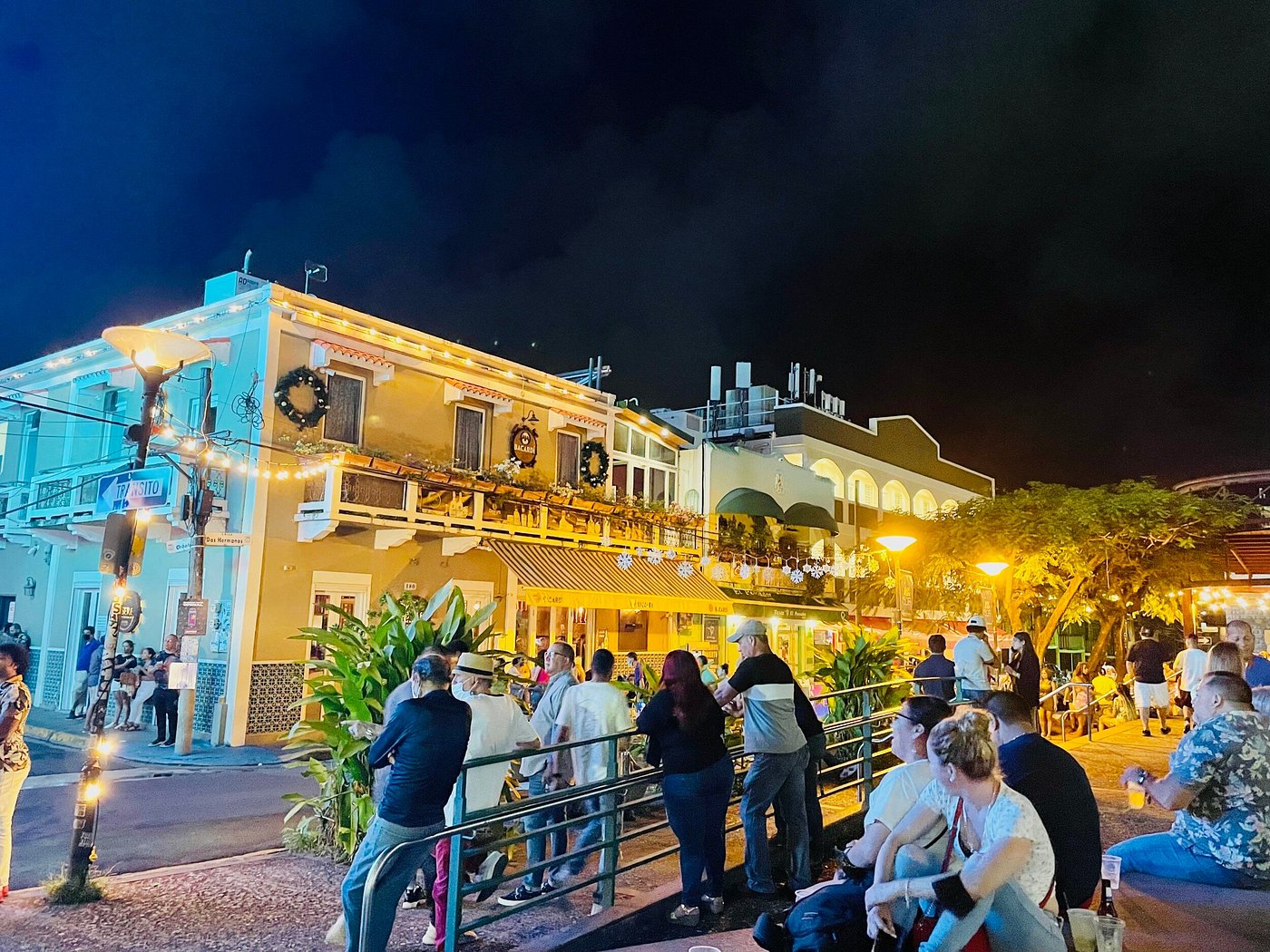 La Placita De Santurce Bars And Restaurants Escambron Beach