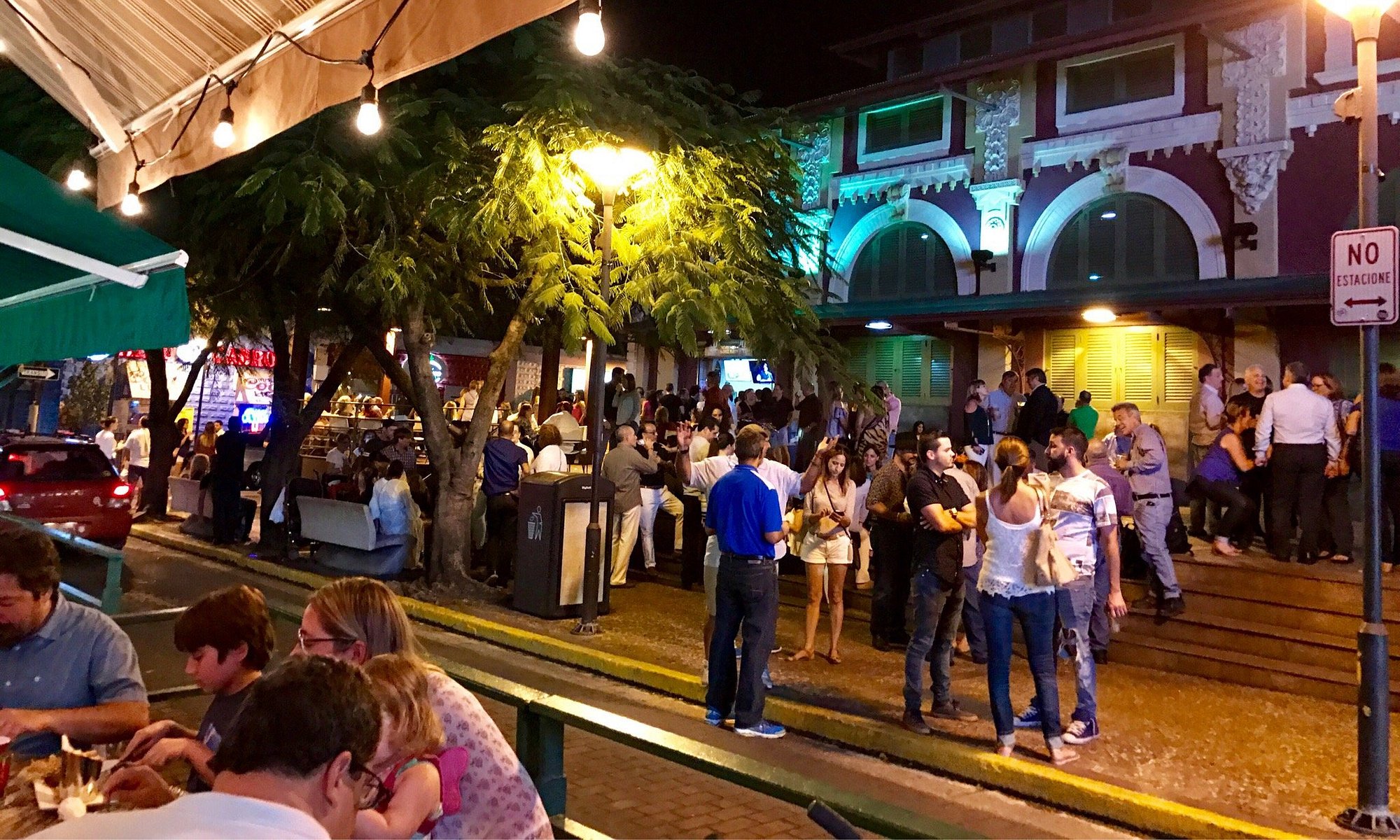La Placita De Santurce Festival Crowd San Juan Port