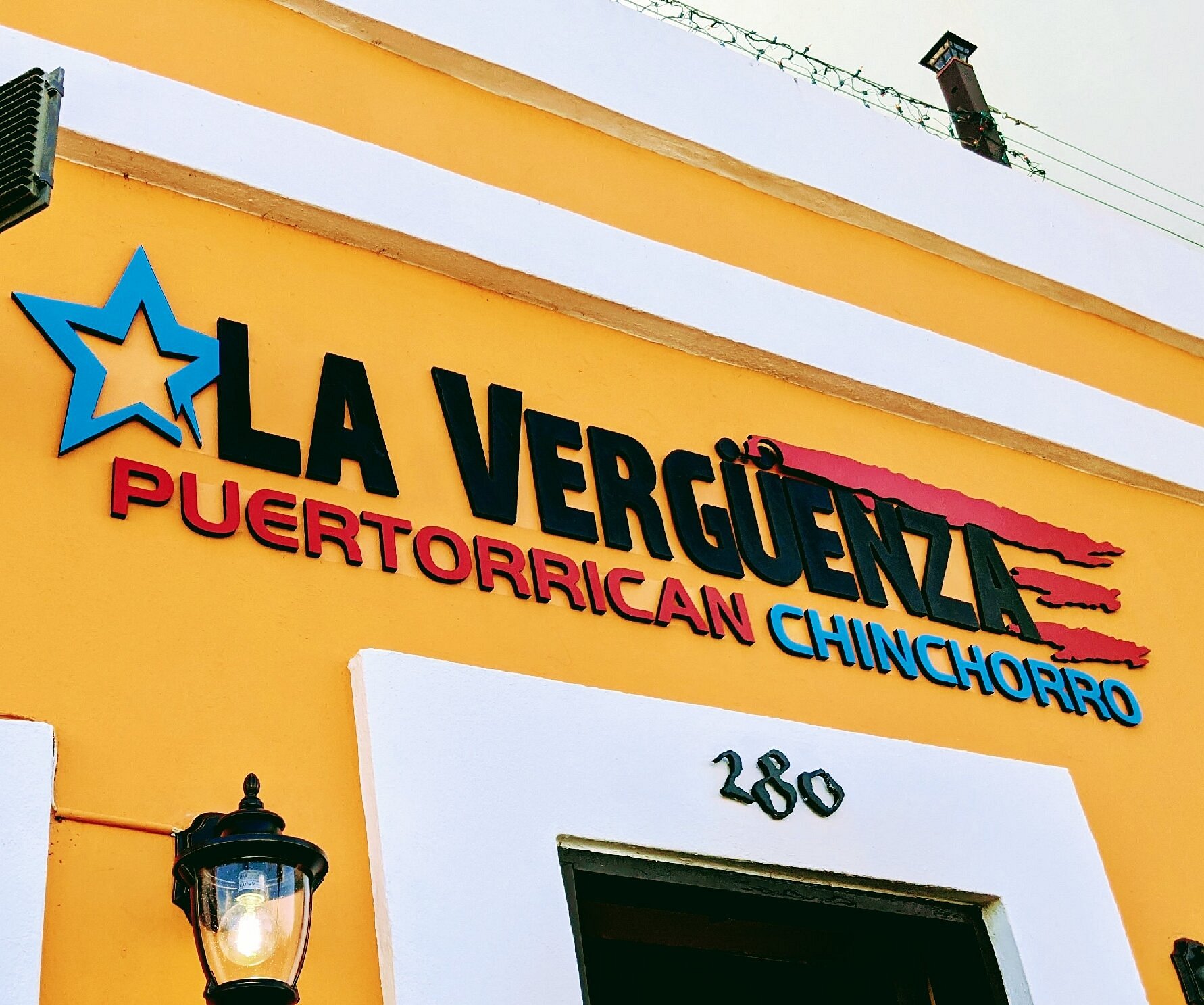 La Verguenza Puertorrican Chinchorro San Juan Port Exterior