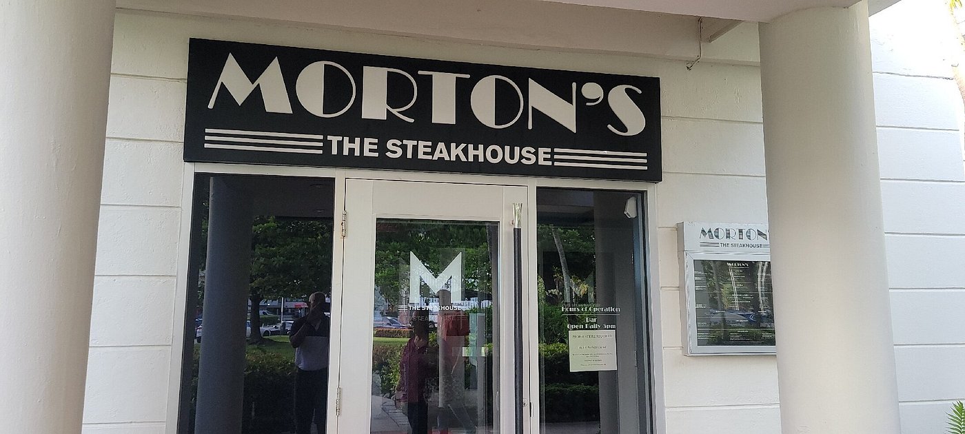 Mortons The Steakhouse Escambron Beach Exterior