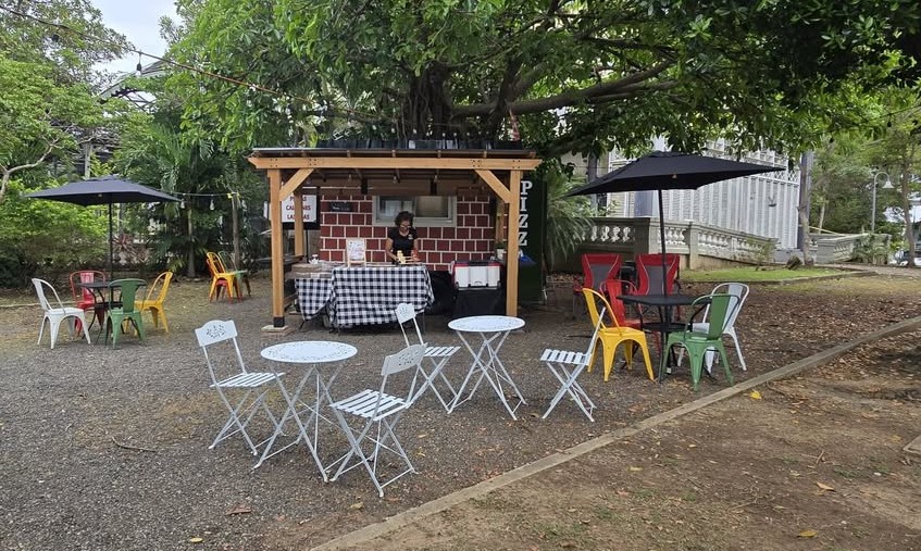 Pizza Pizzaria Artesanal Escambron Beach Kiosk