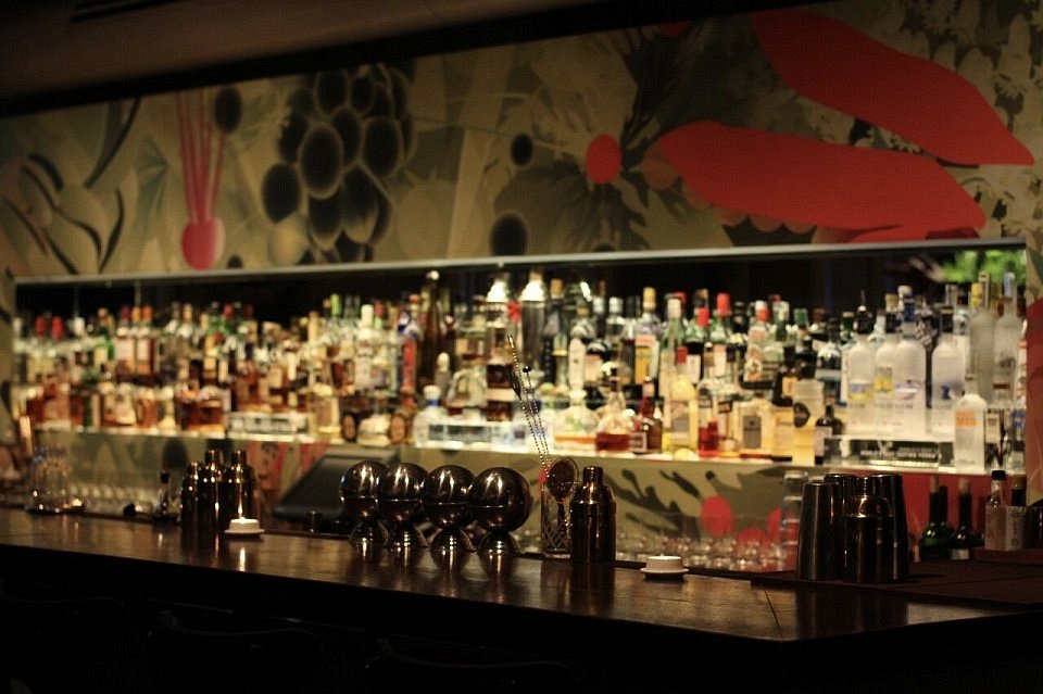 Santaella Escambron Beach Interior Bar