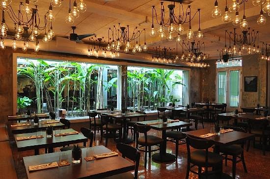Santaella San Juan Port Interior Dining
