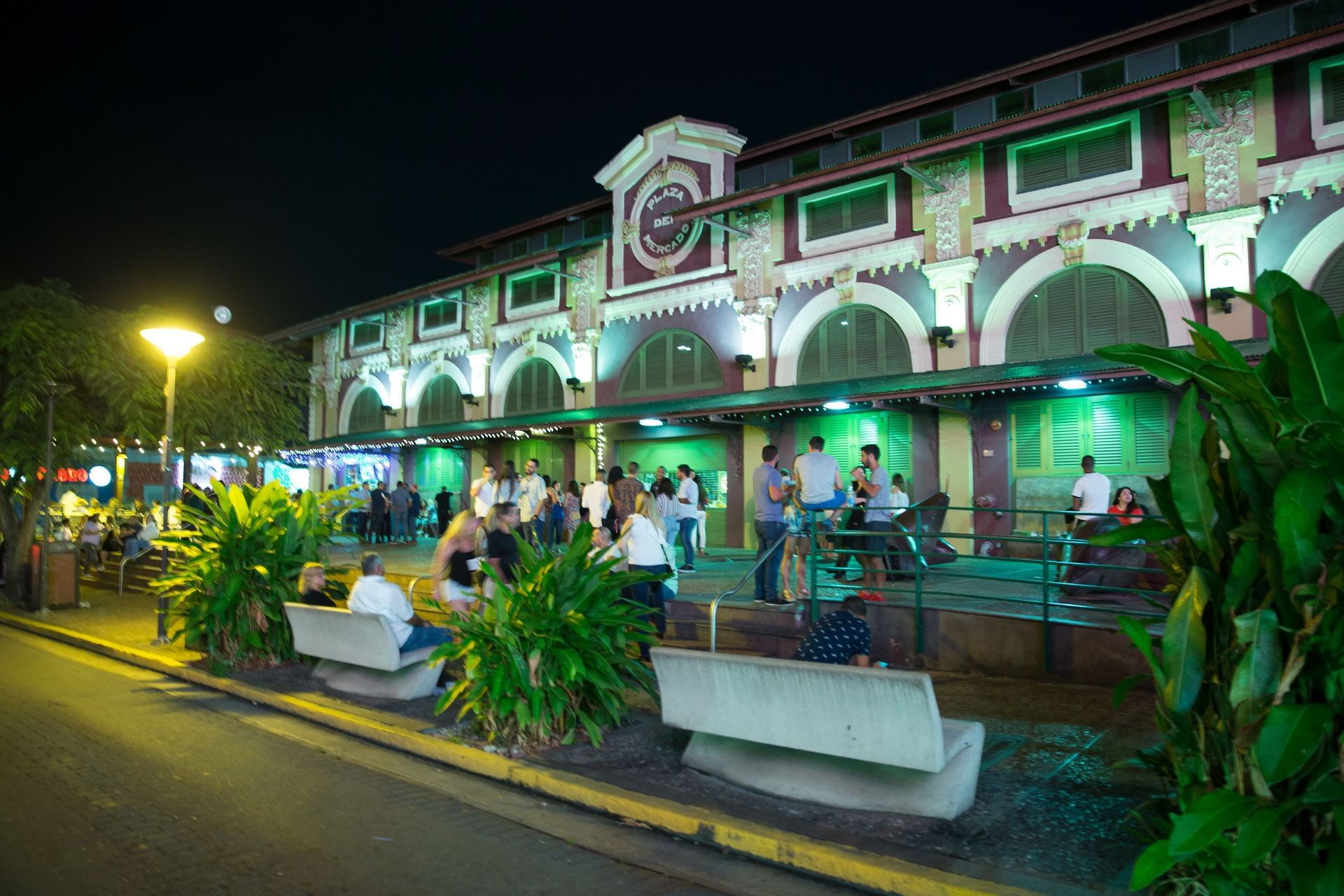 Where To Eat Nightlife In Isla Verde