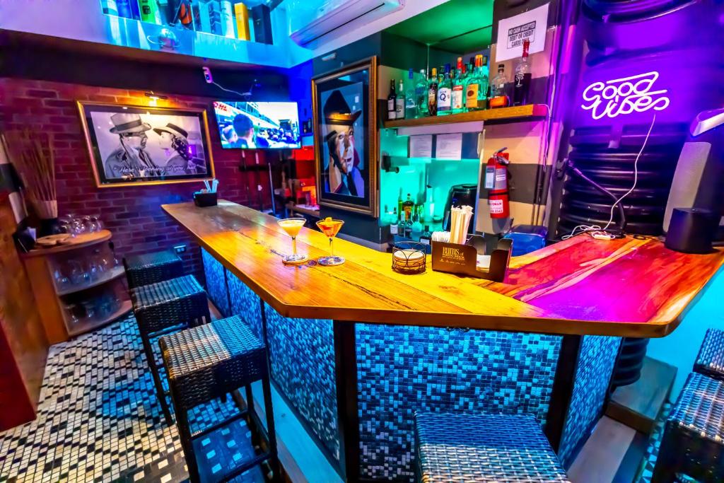 Casablanca Hotel San Juan Port Bar