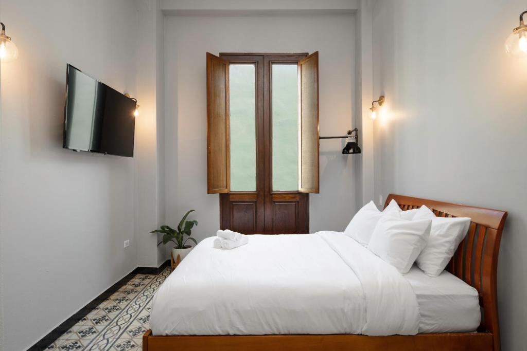 El Colonial San Juan Port Room