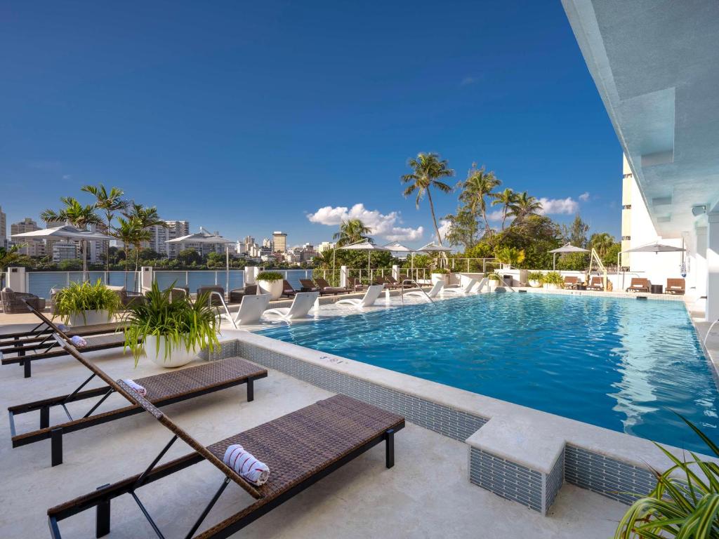 Hilton Garden Inn Port Of San Juan Condado Pool